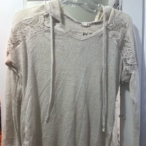 Long sleeve hoodie shirt